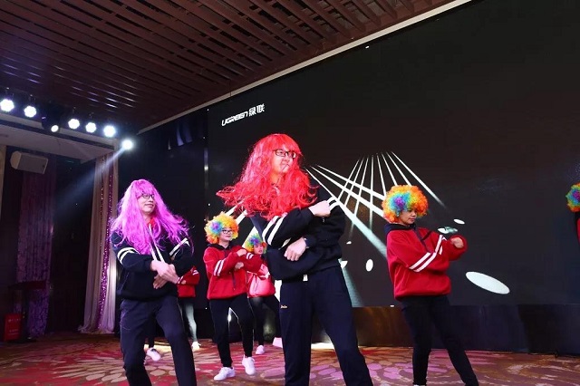 綠聯(lián)2018年會(huì)盛典舞蹈C哩C哩